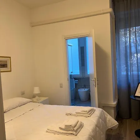 Vergani Apartament Гостевой дом Милан