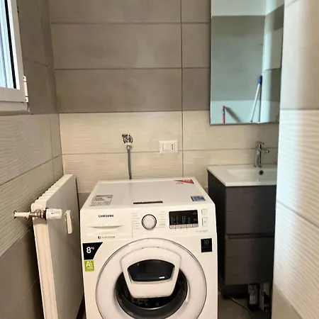 Vergani Apartament * Милан