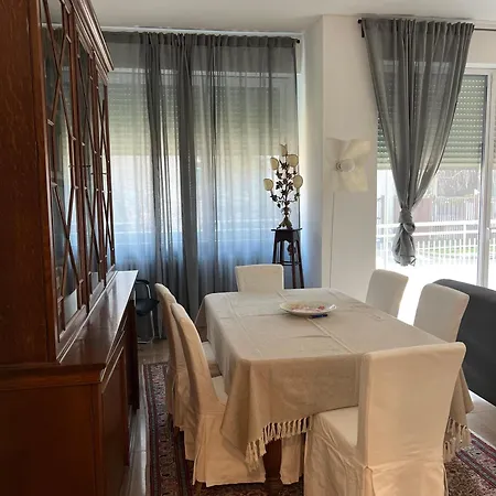 Vergani Apartament Гостевой дом