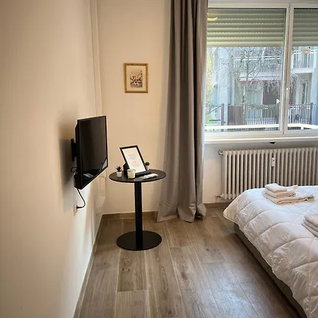 Vergani Apartament * Милан